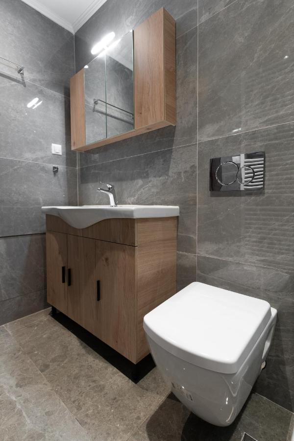 Cosy 2Br Apartment Next To Bars & Restaurants Athen Eksteriør bilde