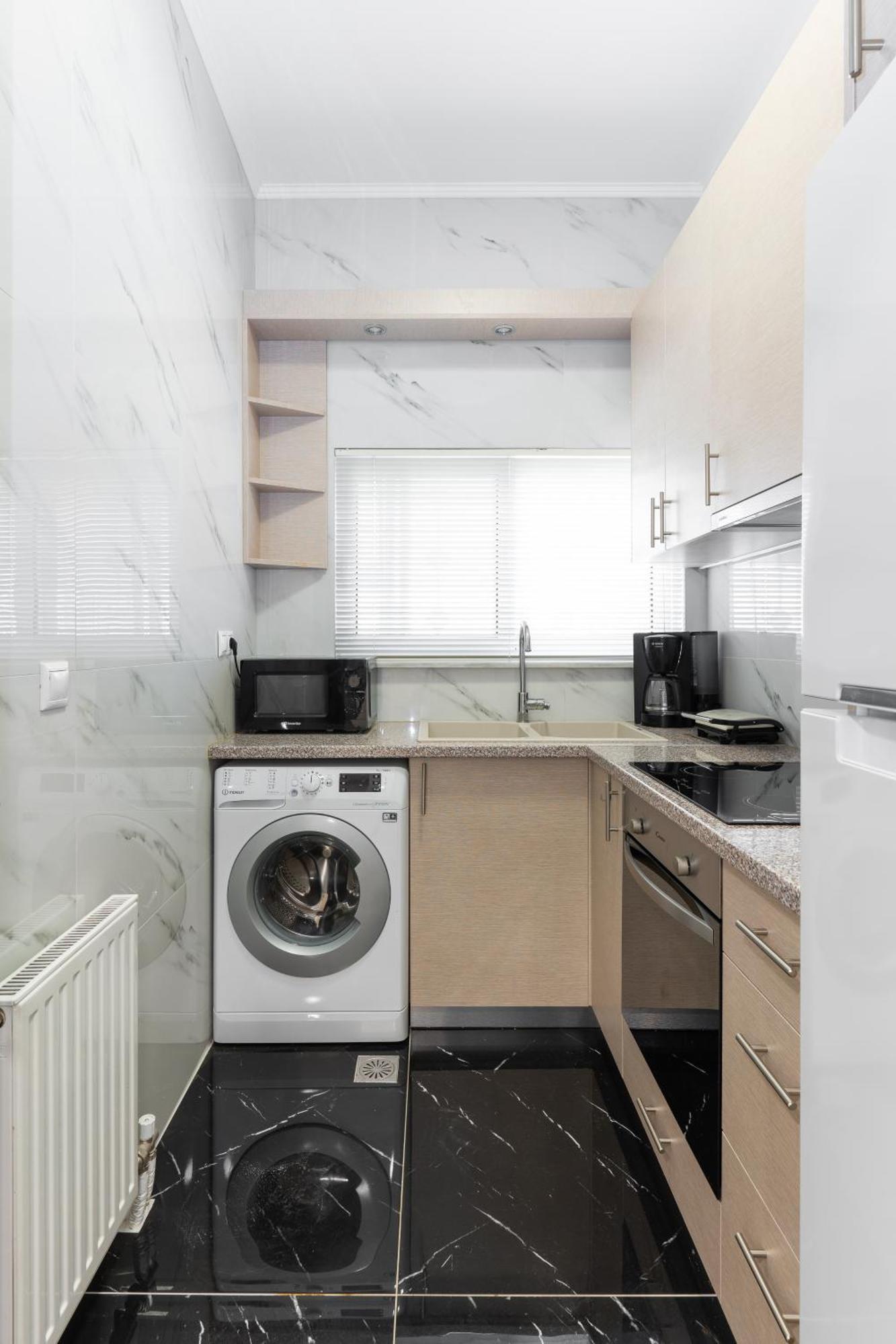 Cosy 2Br Apartment Next To Bars & Restaurants Athen Eksteriør bilde